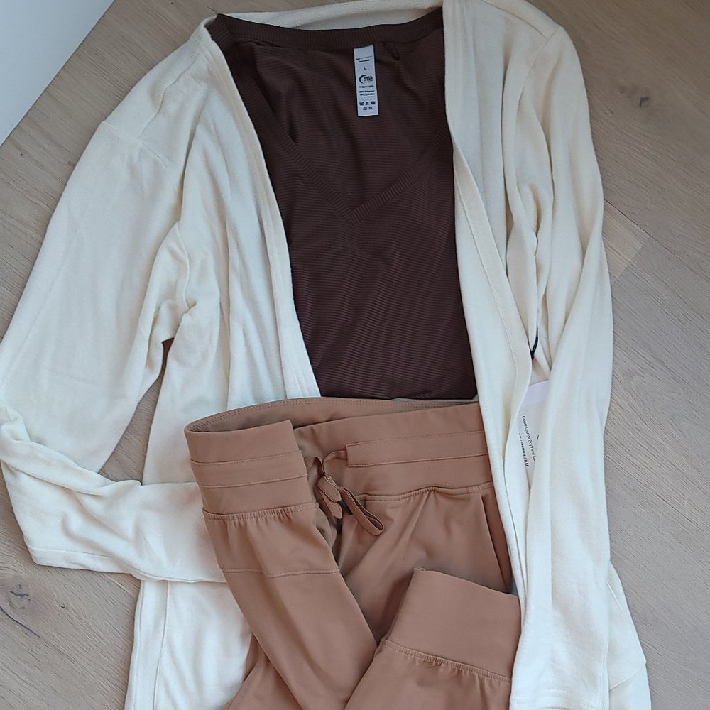 Camel Ascend Joggers and Bark wanderer Tshirt